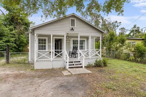 9041 Old Woodville Rd, Tallahassee, FL 32305