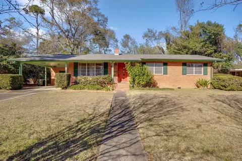 1230 Circle Dr, Tallahassee, FL 32301