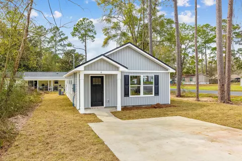 85 Shar Mel Re Ln, Crawfordville, FL 32327