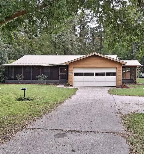 178 Oakmont Dr, Crawfordville, FL 32327
