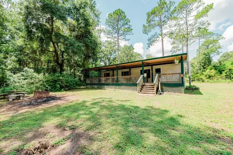 21 Meridith Dr, Crawfordville, FL 32327