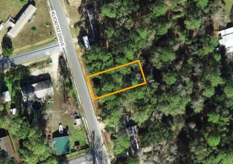 Nn Klickitat Drive, Crawfordville, FL 32327