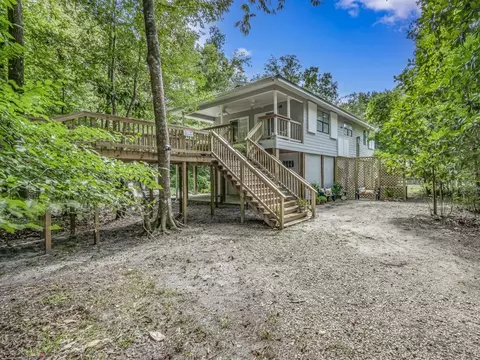 35 Turkey Trl, Crawfordville, FL 32327