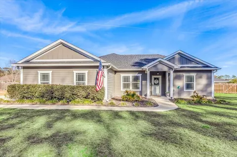 75 Saralan Ct, Crawfordville, FL 32327