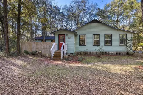 717 Spiral Garden Way, Tallahassee, FL 32305