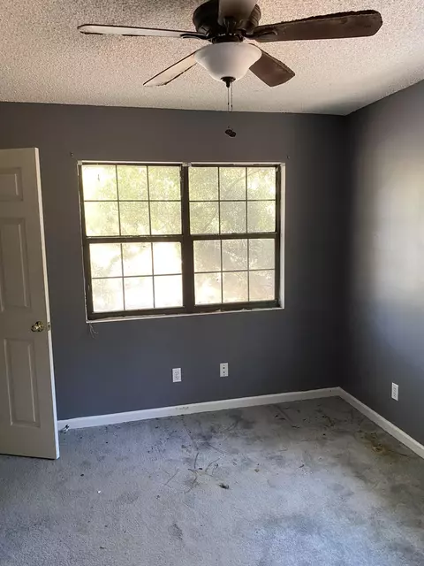 Bedroom - 8656 High Bridge Rd, Midway, FL 32343 photo 3 of 4