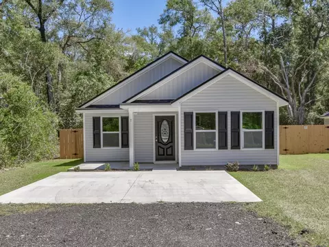 25 Sioux Trl, Crawfordville, FL 32327