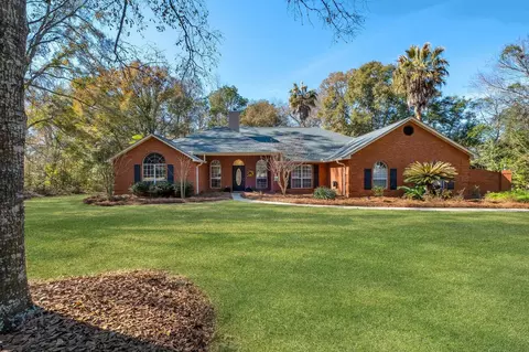 1118 Walden Rd, Tallahassee, FL 32312