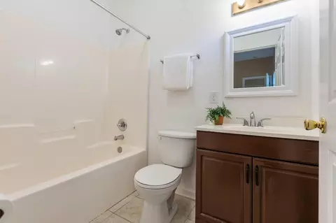 Bath - 370 Brown Rd, Lamont, FL 32336 photo 2 of 2