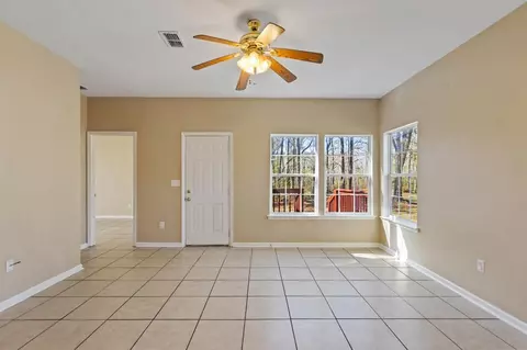 Living - 370 Brown Rd, Lamont, FL 32336 photo 4 of 6