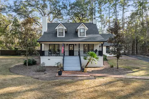 1439 Lloyds Cove Rd, Tallahassee, FL 32312
