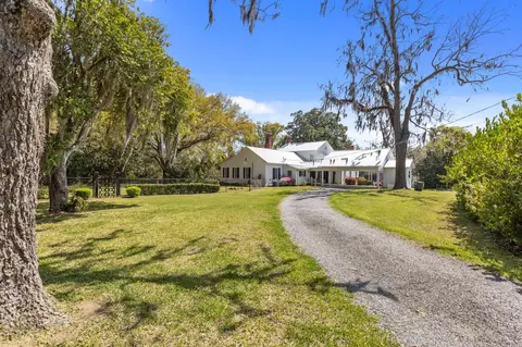Exterior - 340 E Washington St, Monticello, FL 32344 photo 12 of 14
