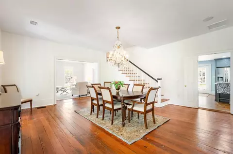 Dining - 340 E Washington St, Monticello, FL 32344 photo 1 of 3