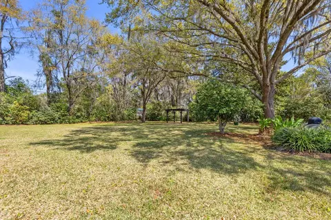 Exterior - 340 E Washington St, Monticello, FL 32344 photo 13 of 14