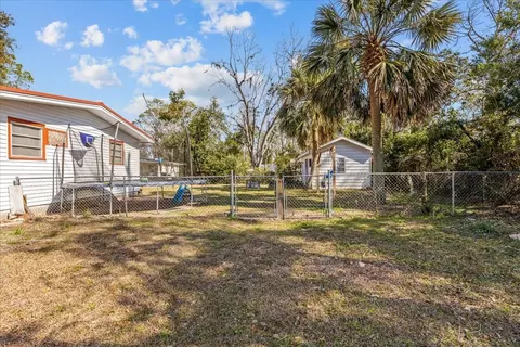 708 E Margurite St, Perry, FL 32347 photo 16
