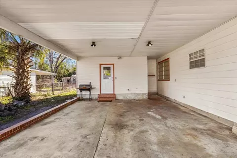708 E Margurite St, Perry, FL 32347 photo 19