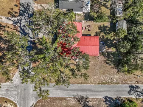 708 E Margurite St, Perry, FL 32347 photo 10
