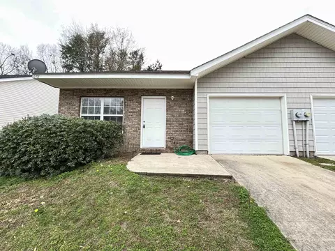 1978 Nena Hills Dr, Tallahassee, FL 32304