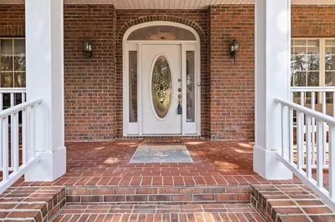 2420 Bass Bay Dr, Tallahassee, FL 32312