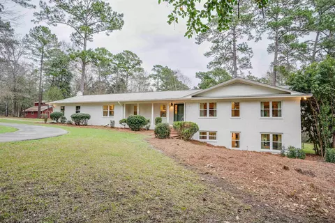 10622 Fla-ga Hwy, Havana, FL 32333