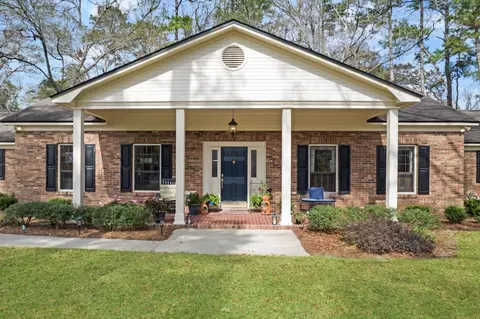 3648 Loma Farm Rd, Tallahassee, FL 32309