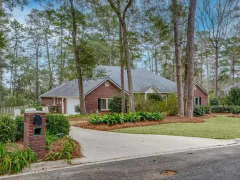 5363 Carisbrooke Ln, Tallahassee, FL 32309