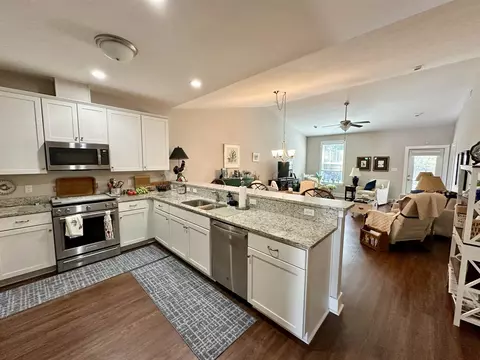 1589 Miccosukee Loop, Tallahassee, FL 32308 photo 3
