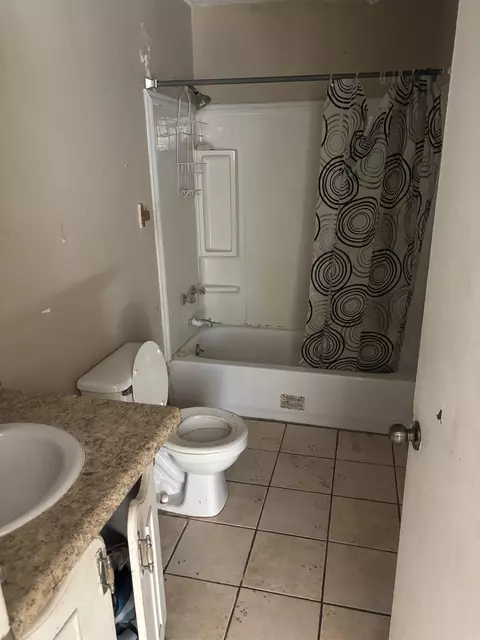 303 Sandra St, Perry, FL 32348 photo 6