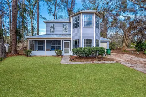 8464 Augustwood Ln, Tallahassee, FL 32311
