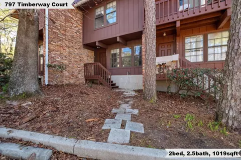 797 Timberway Ct, Tallahassee, FL 32304