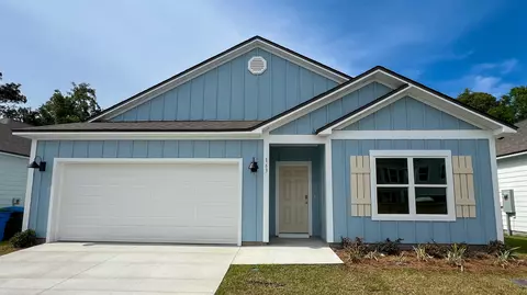163 Needle Thrush Cir, Crawfordville, FL 32327
