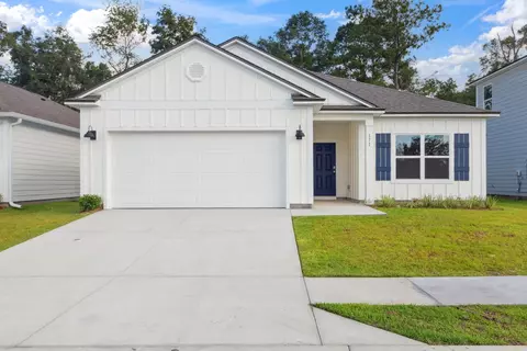 171 Needle Thrush Cir, Crawfordville, FL 32327