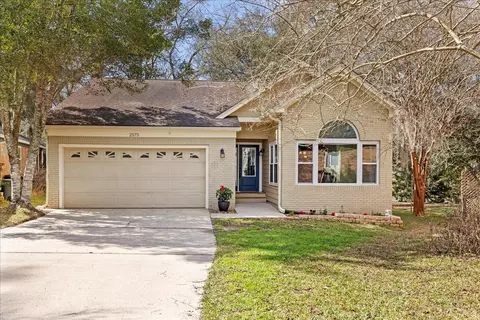 2575 Yarmouth Ln, Tallahassee, FL 32309