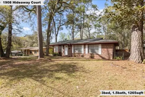 1908 Hideaway Ct, Tallahassee, FL 32303