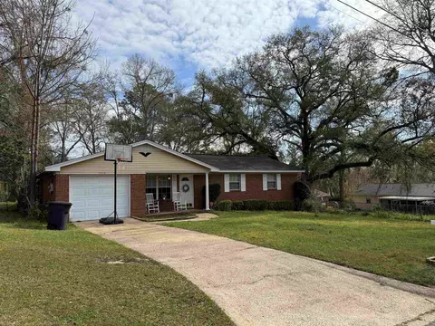 2504 Whisper Way, Tallahassee, FL 32308