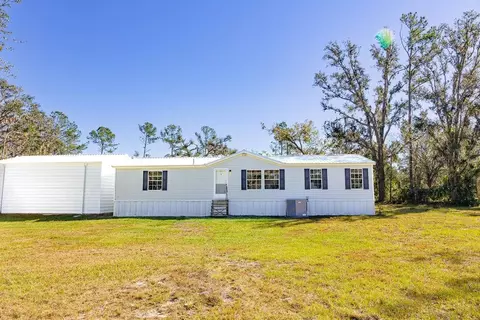 4863 Sumter St, Perry, FL 32348 photo 4