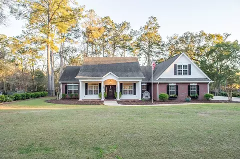 8062 Greenmont Ave, Tallahassee, FL 32317