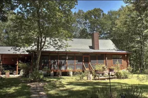182 River Plantation Rd, Crawfordville, FL 32327