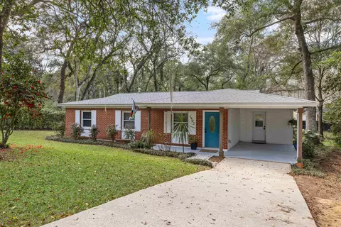 2402 Balsam Ter, Tallahassee, FL 32303