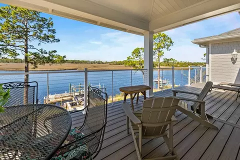 911 Sunset, Carrabelle, FL 32322 photo 5