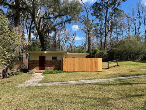 1427 Fisher Ln, Tallahassee, FL 32301