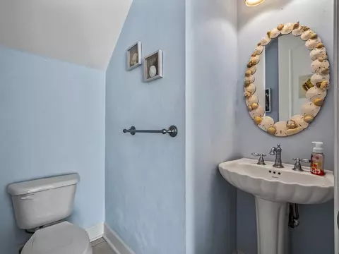 Bath - 360 Bald Point Rd, Alligator Point, FL 32346 photo 1 of 5