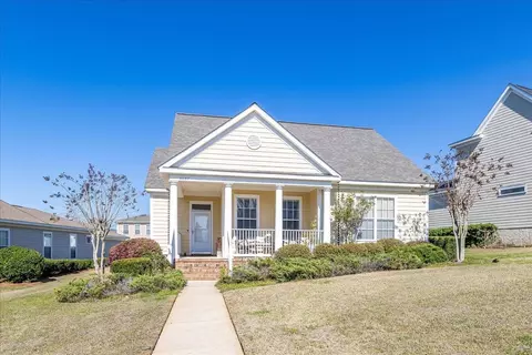 3057 Dickinson Dr, Tallahassee, FL 32311