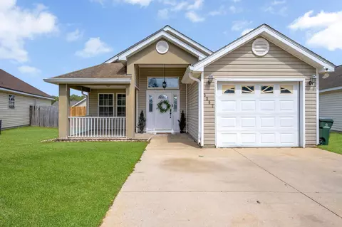 3367 Golden Rain Dr, Tallahassee, FL 32303