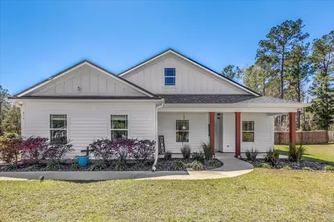 410 Parkside Cir, Crawfordville, FL 32327