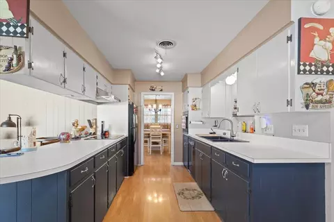 Kitchen - 503 Plantation Rd, Perry, FL 32348 photo 2 of 3