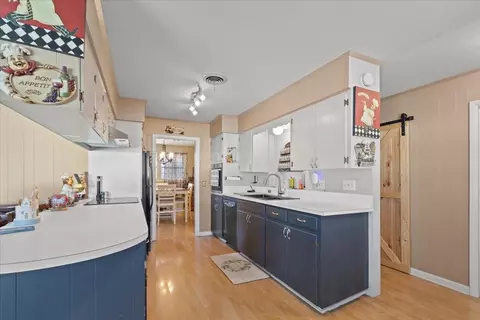 Kitchen - 503 Plantation Rd, Perry, FL 32348 photo 3 of 3