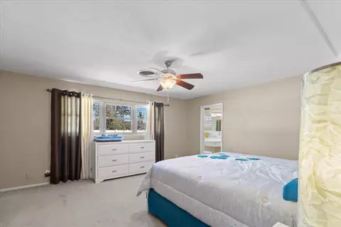 Bedroom - 503 Plantation Rd, Perry, FL 32348 photo 3 of 4
