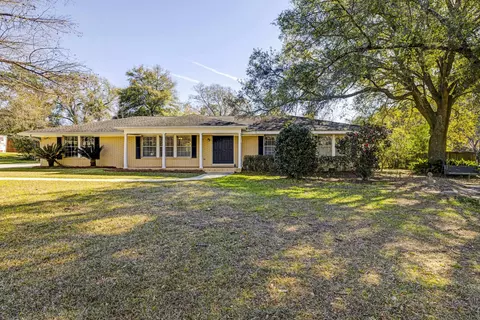 1511 Dove Rd, Tallahassee, FL 32317