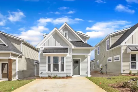 3732 Meadow Vista Ln, Tallahassee, FL 32308